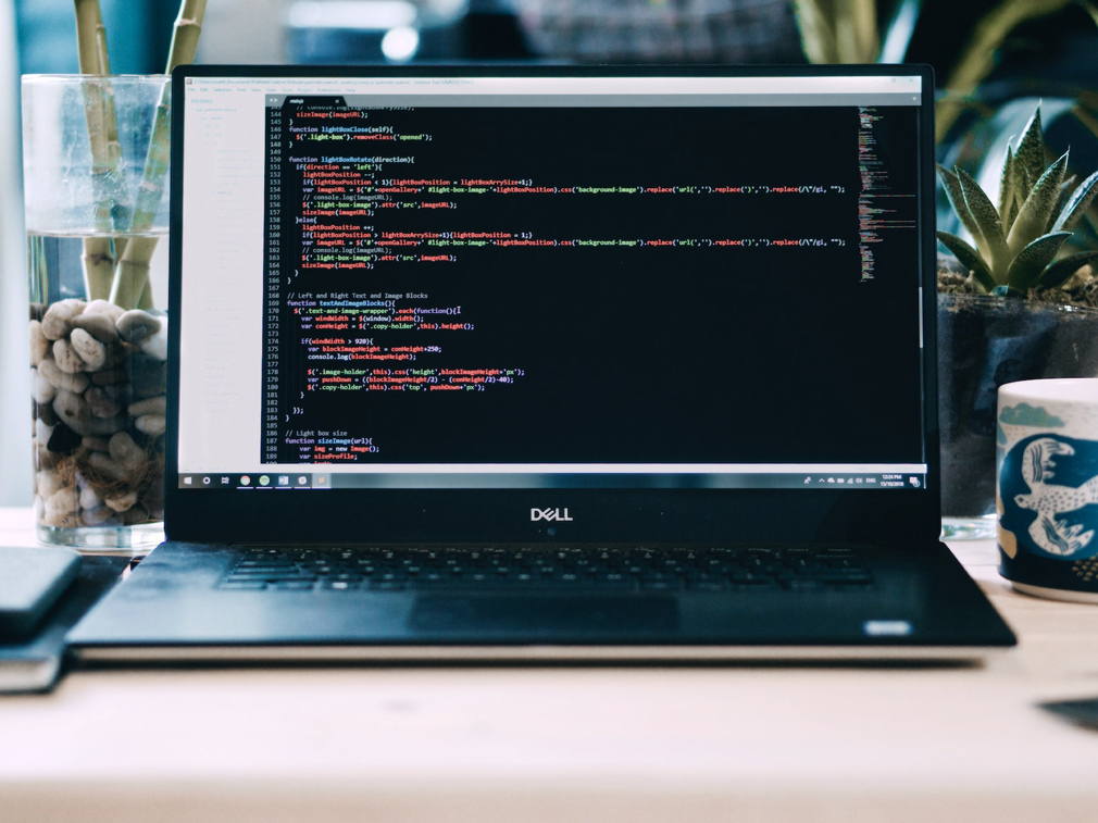 Top 10 Dell laptops for business and personal use in 2023 Features