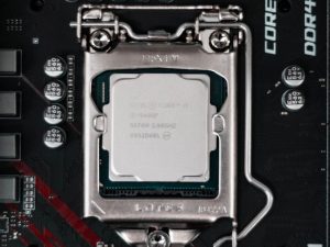 Intel Core and AMD Ryzen processors side by side